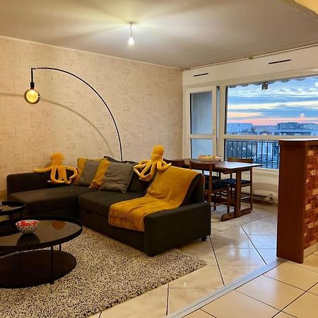בזונס Comfy, Cosy, And Spacious Apartment Near Paris מראה חיצוני תמונה