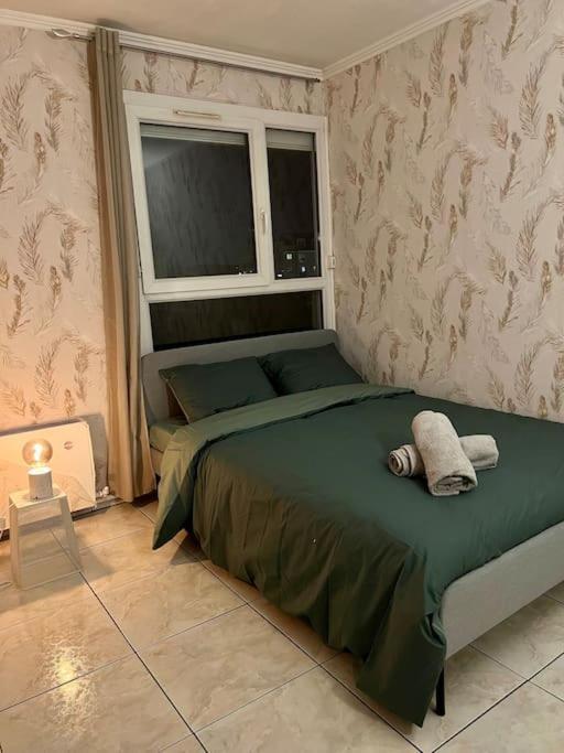 בזונס Comfy, Cosy, And Spacious Apartment Near Paris מראה חיצוני תמונה