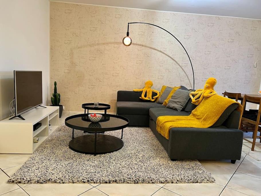 בזונס Comfy, Cosy, And Spacious Apartment Near Paris מראה חיצוני תמונה