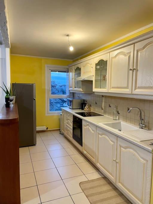 בזונס Comfy, Cosy, And Spacious Apartment Near Paris מראה חיצוני תמונה